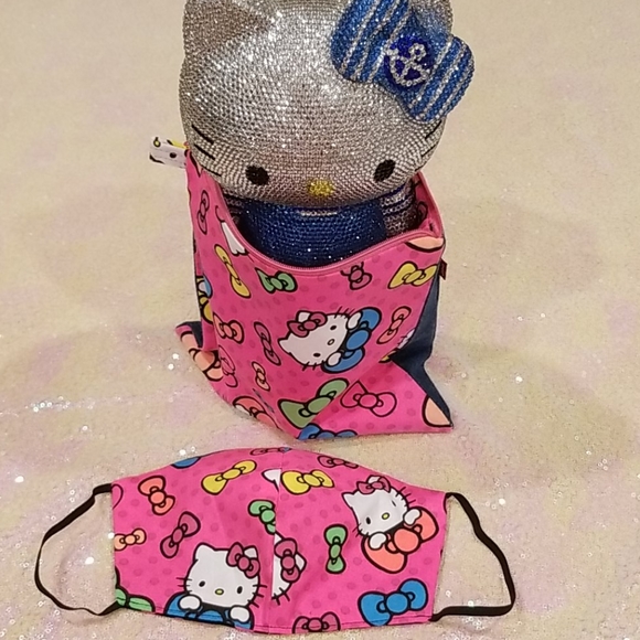 Accessories - Set of Hello Kitty Mask & Cosmetic  Bag